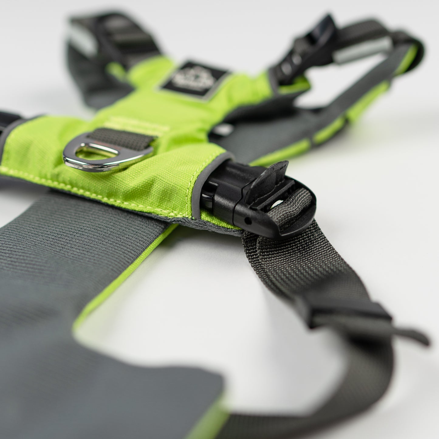 Millvue Kiwi Green EZ Fit™ 犬用ハーネス - 卸売