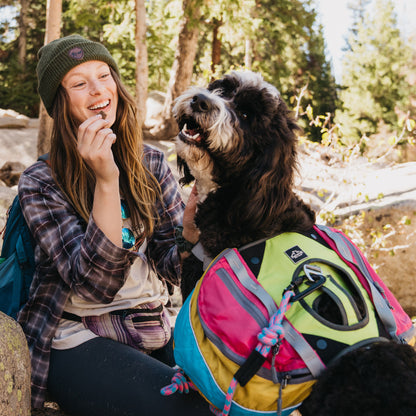 Retro with Girl and top view of pack