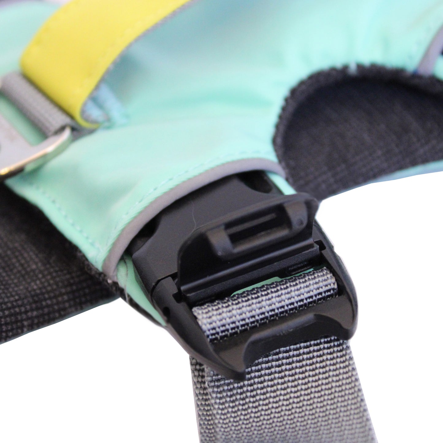 Millvue Riptide EZ Fit™ Dog Harness Locking Buckle